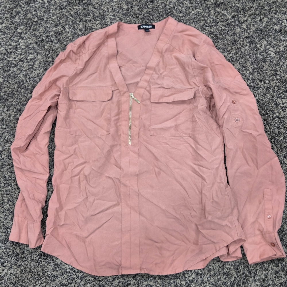 Express Blush V-Neck Blouse